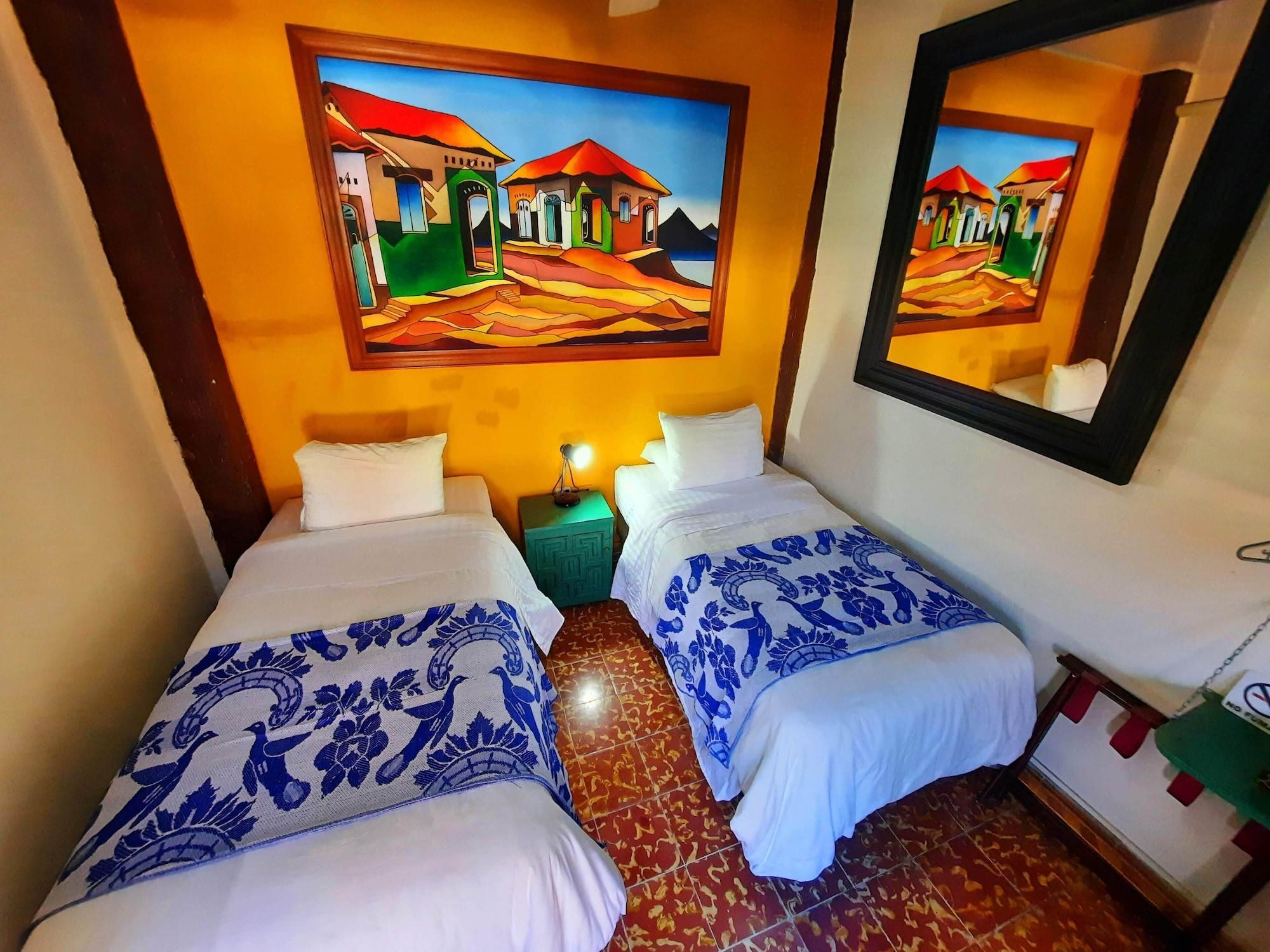 Hotel La Posada Del Doctor Leon Bagian luar foto